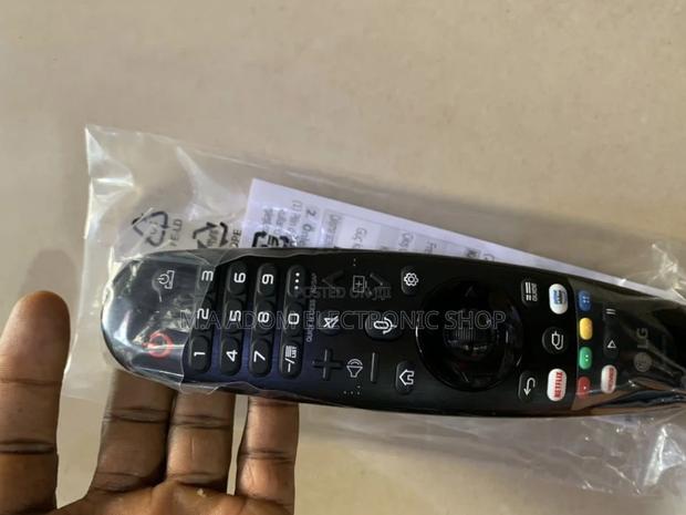 Fresh in Box LG Al Thinq Smart Tv Voice Remote Control · Photo 2