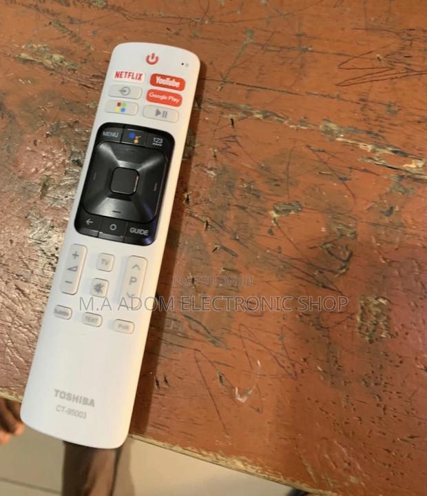 Sealed in Box Toshiba Remote Control With Netflix(White) · Photo 2