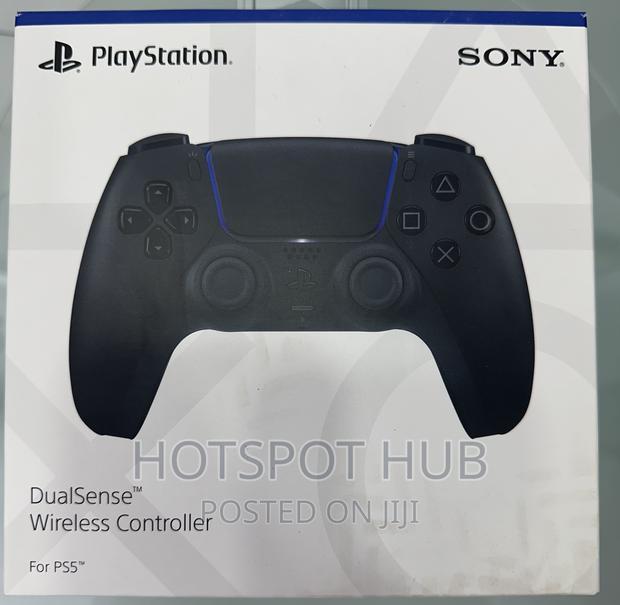 Sony Playstation 5 Dual Sense Controllers · Photo 4
