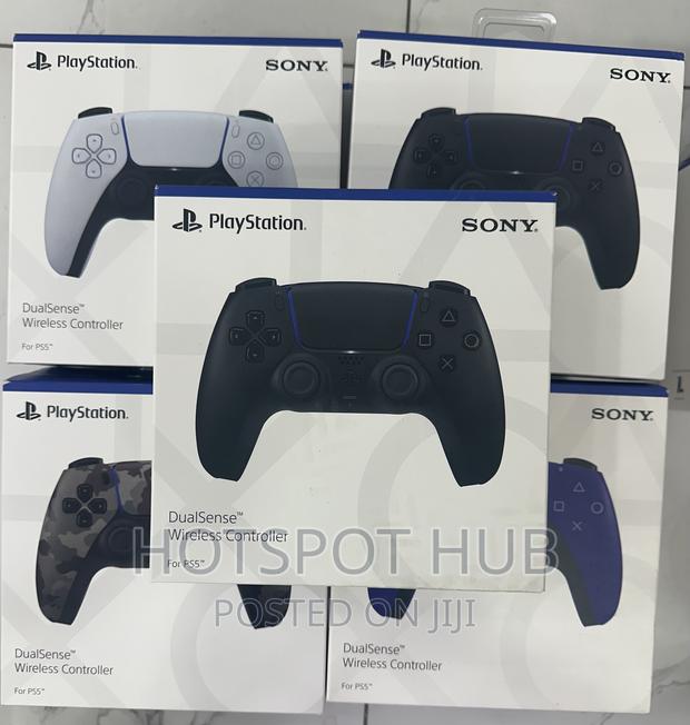 Sony Playstation 5 Dual Sense Controllers · Photo 3