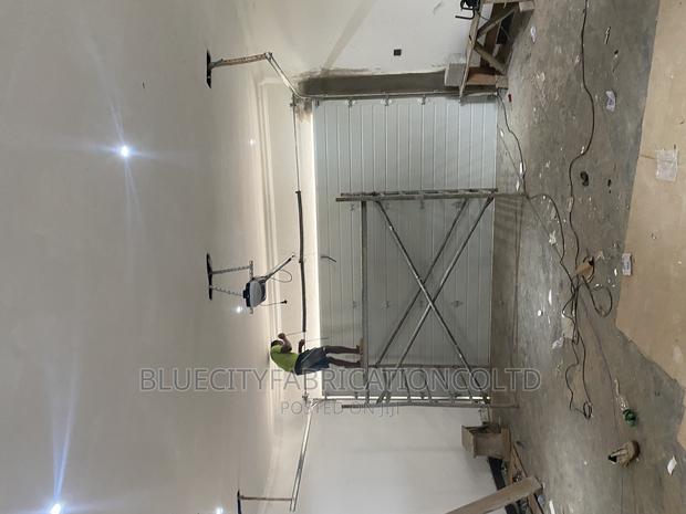 Automatic Garage Door. More Sizes Available · Photo 4
