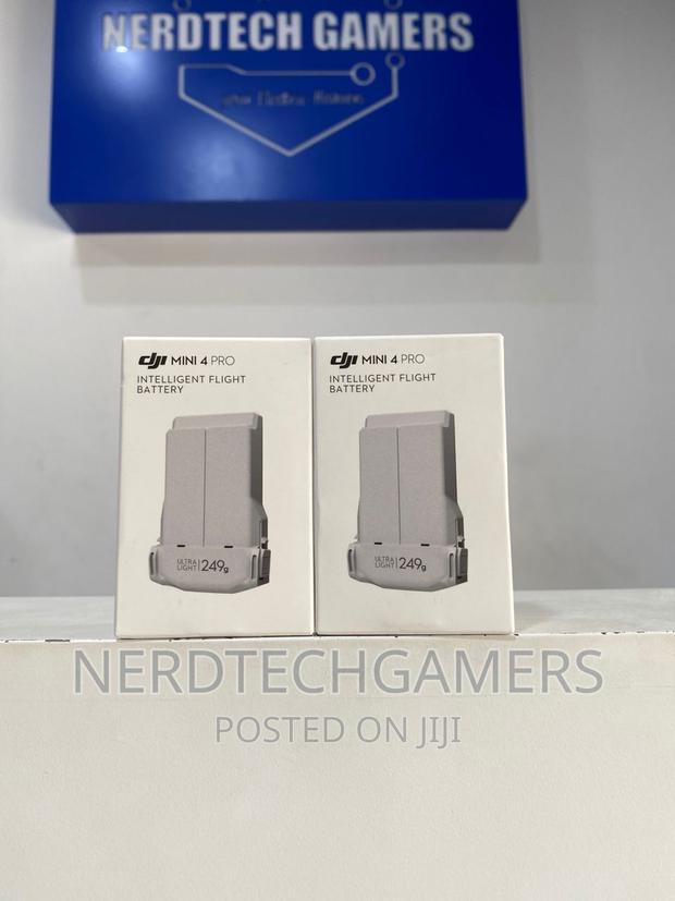 DJI Mini 4 Pro Intelligent Flight Battery · Photo 2