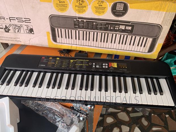Yamaha PSR-FS2 Keyboard · Photo 4