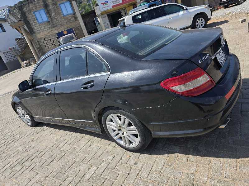 Mercedes-Benz C300 Sport 4Matic Sedan AWD (3.0L 6cyl 7A) 2012 Black