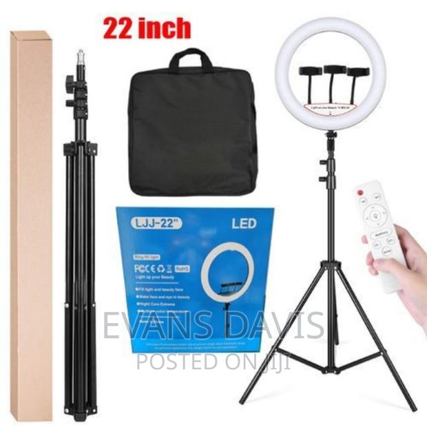 22" Durable Ring Light With Adjustable Stand and Remote · Photo 2
