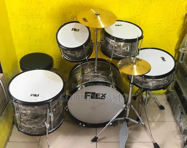 FLEX Junior Kicker 5-Piece Drum Set · Photo 4