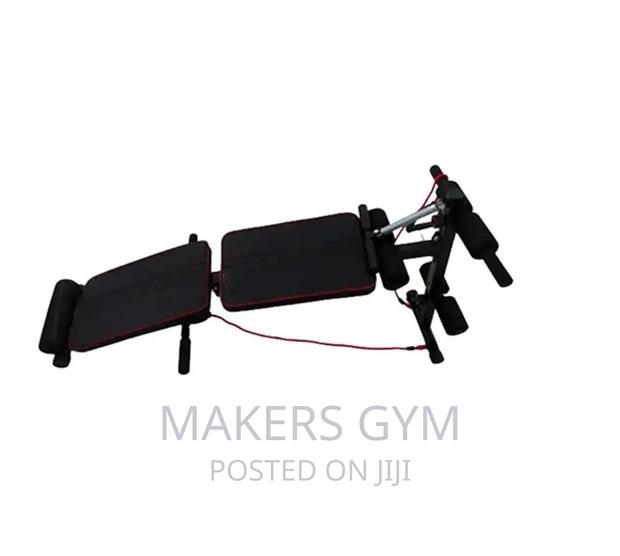 Sit Up Bench (Curved Sit Up) · Photo 4