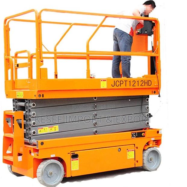 Scissor Lift photo 4
