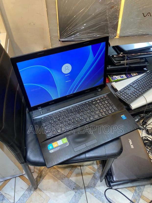 New Laptop Lenovo 500e 8GB Intel Pentium HDD+SSD 500GB · Photo 4