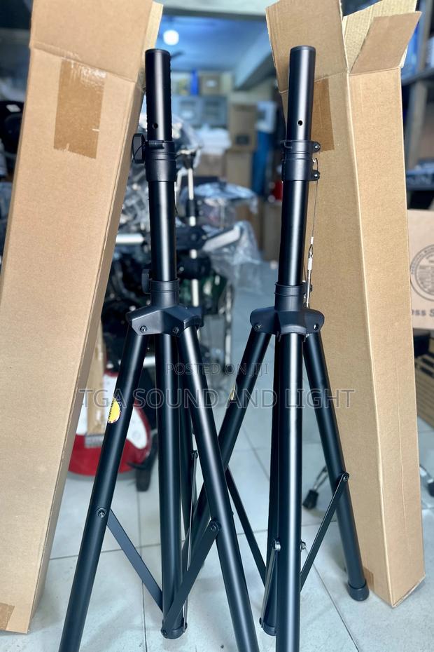 Heavy Duty Tripod Stand For All Speakers · Photo 2