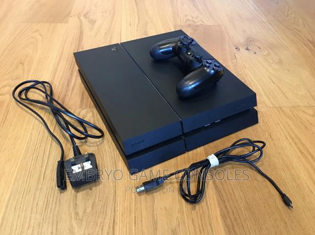 Jailbroken Ps4 From the Uk · Photo 4