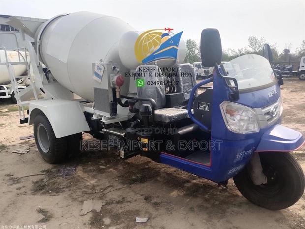 Concrete Mixing Tricycle . photo 2