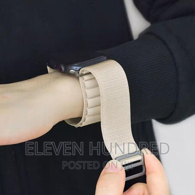 Apple Ultra 2 Band Strap 49/44/45/42/41/38/Mm · Photo 3