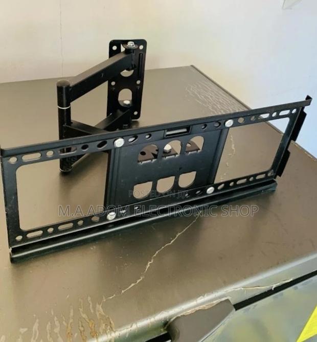 Classic Designed Adjustable Corner Tv Mount for 32 · Photo 2