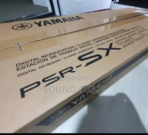 Yamaha Psrsx900 Arranger Workstation Keyboard · Photo 4
