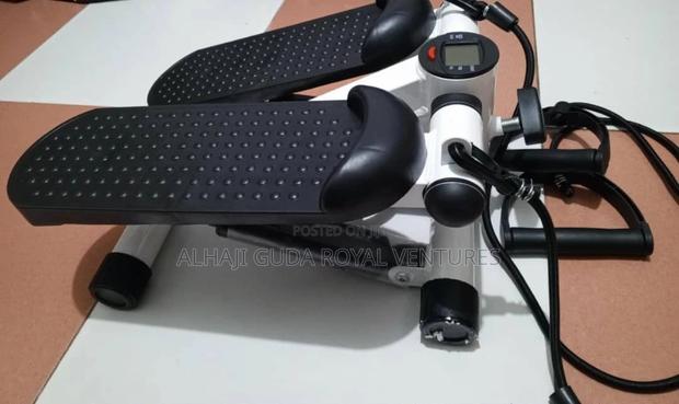 Advance Stepper Available at Cool Price · Photo 4