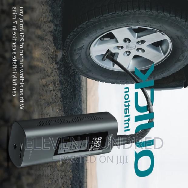 Portable Air Compressor With Power Bank · Photo 3