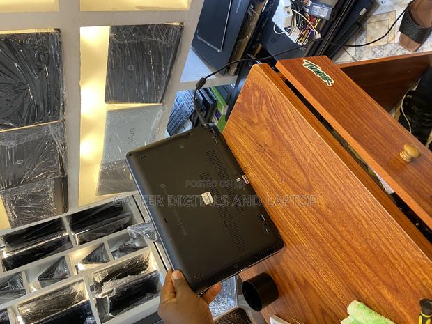 New Laptop HP EliteBook 820 16GB Intel Core I5 SSD 500GB photo 4