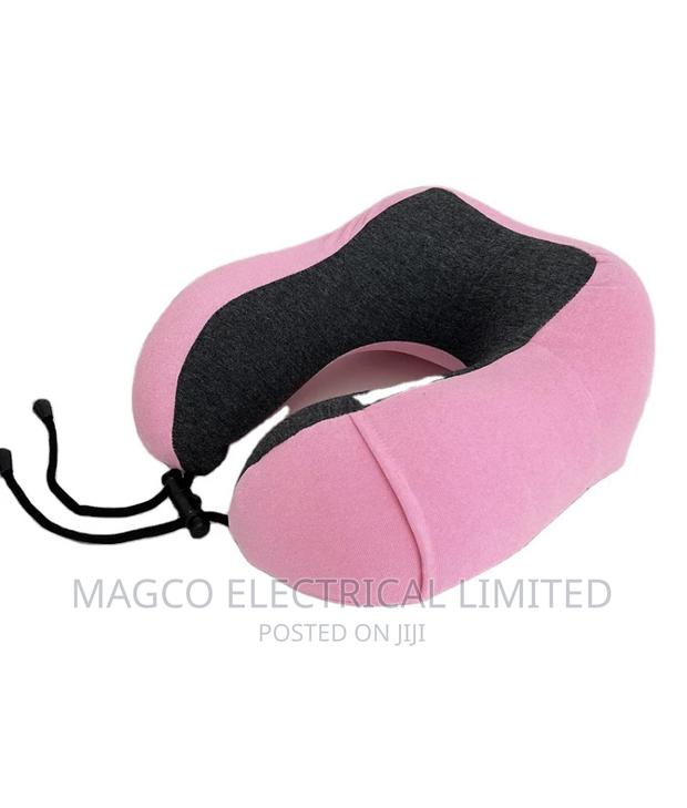 Soft Comfortable Neck Pillow · Photo 4