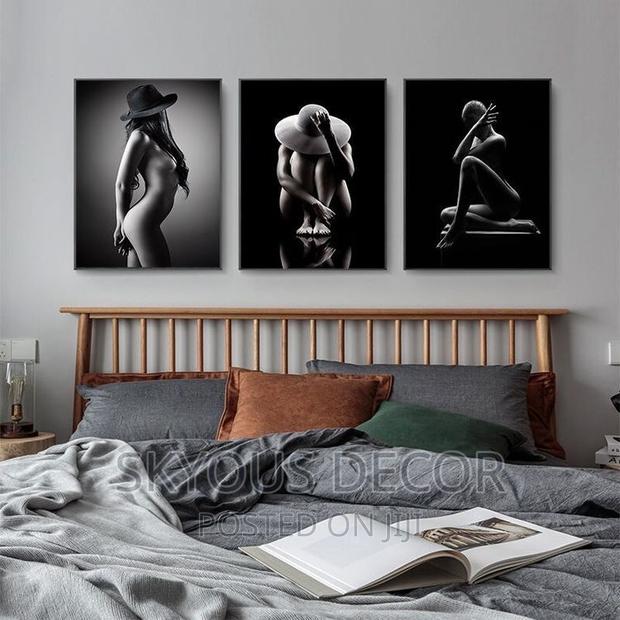 Wall Canvas Frame · Photo 2