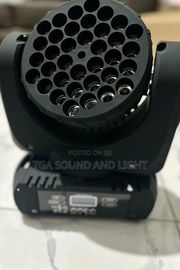 Rgbw 36 X 3 Watts Moving Head Light · Photo 4