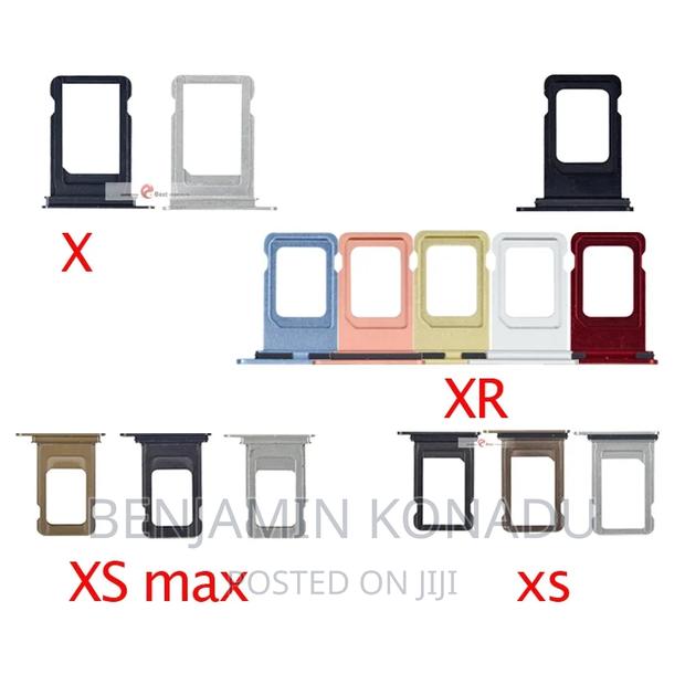 iPhone SIM Trays · Photo 4