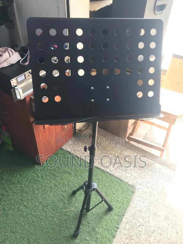 Portable Music Stand · Photo 2
