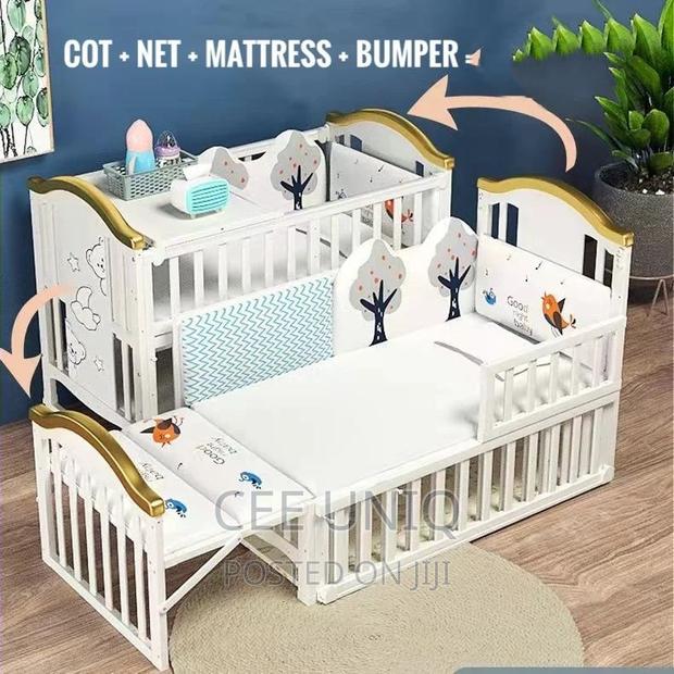 Kids Convertible Cot or Crib · Photo 2