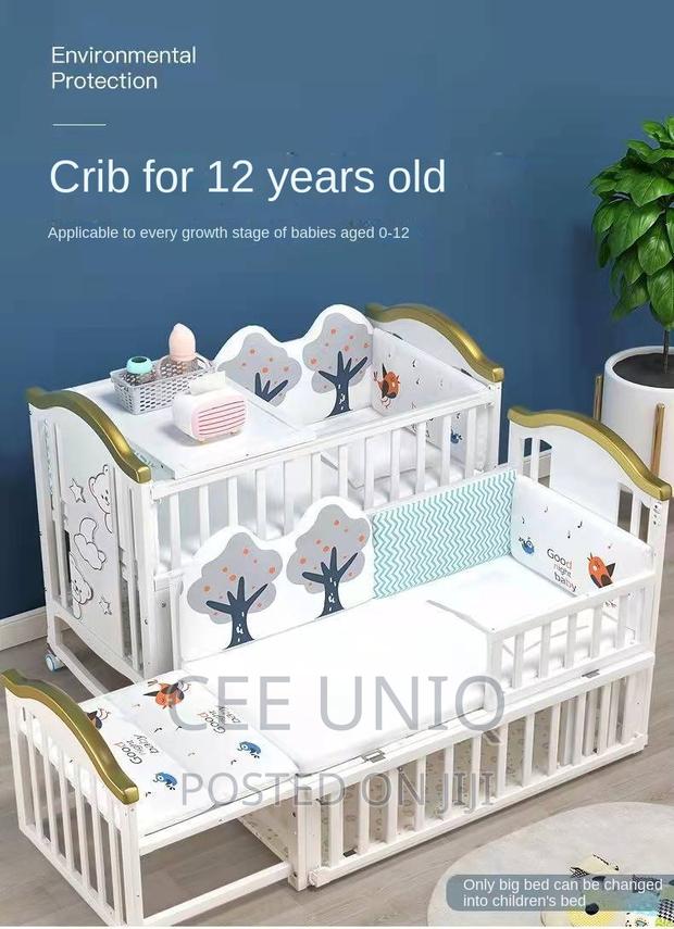 Convertible Baby Crib or Cot · Photo 2