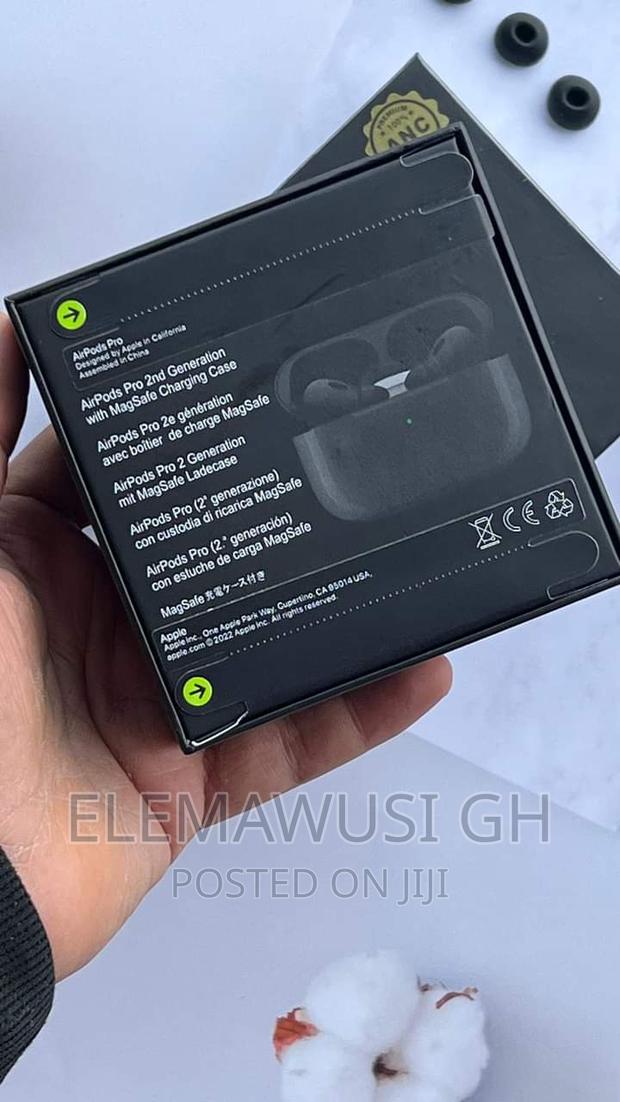 Airpods Pro 2nd Generation Black Edition (Promotion) · Photo 4