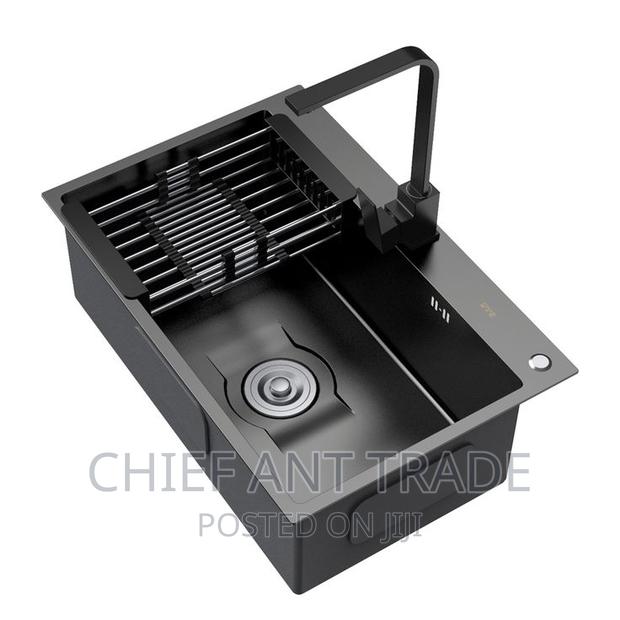 Complete Black Kitchen Sink Set With Faucet Tap · Photo 2