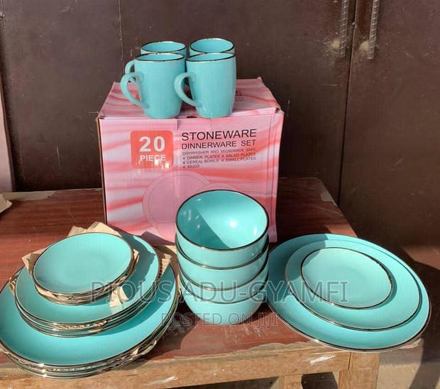 20 Pieces Dinner Set · Photo 2