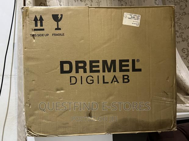 Dremel Digilab 3D Printer · Photo 2