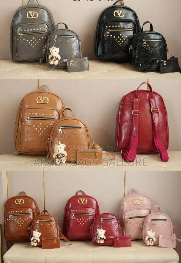 Extra Quality Sets Leather Bag for SHS or JHS · Photo 1
