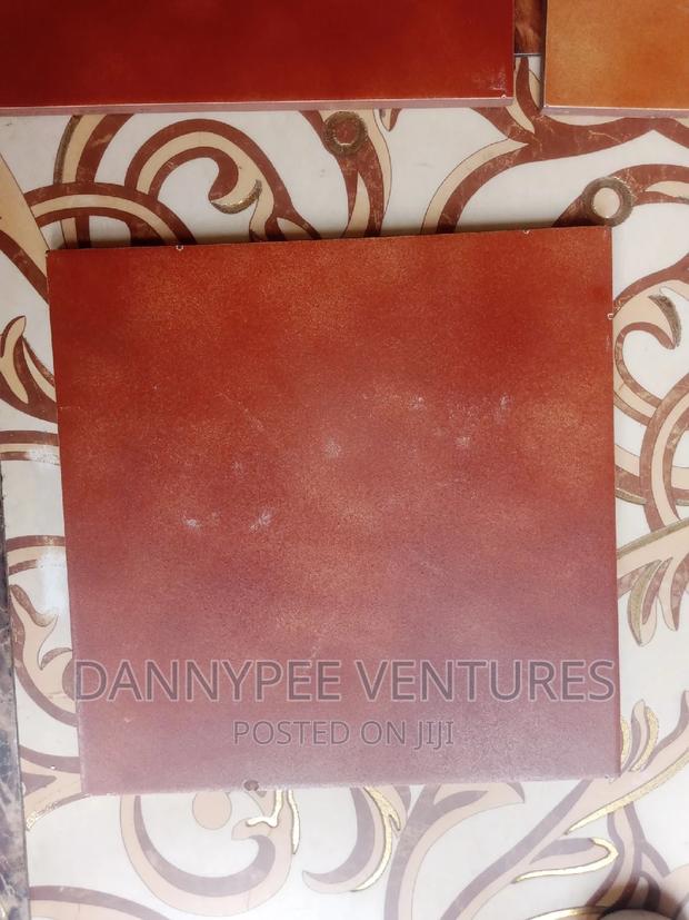 Spanish Compound Tiles Terracotta · Photo 2