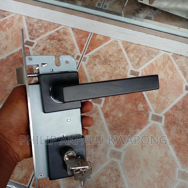 Door Lock(Italian Model) photo 2