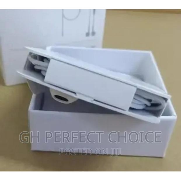 Tough Fantstic iPhone Earpiece · Photo 1