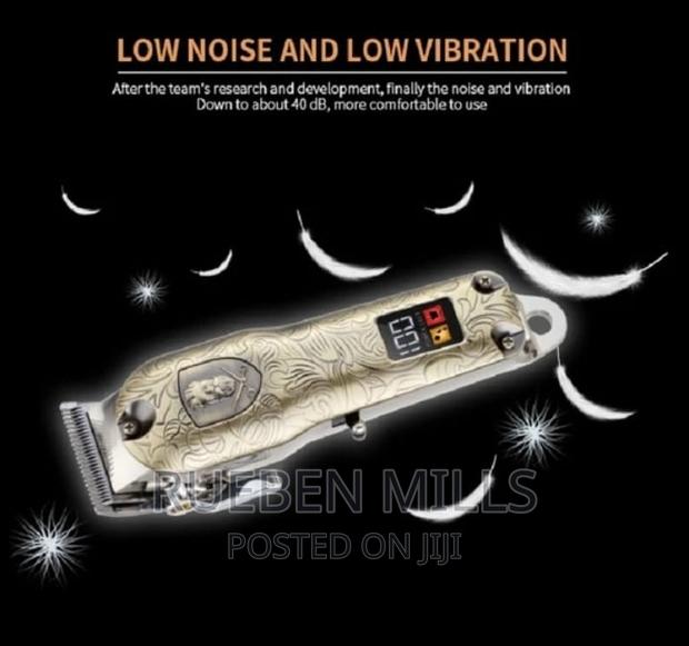 Low Noise Barbers Hair Clipper Shaving Barbering Machine · Photo 4
