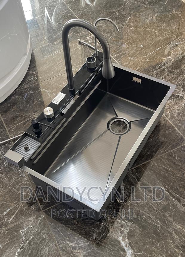 Automatic Kitchen Sink · Photo 4