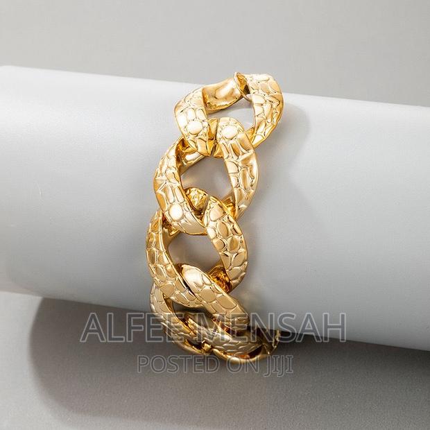 Gold Large Faceted Twist Anklet