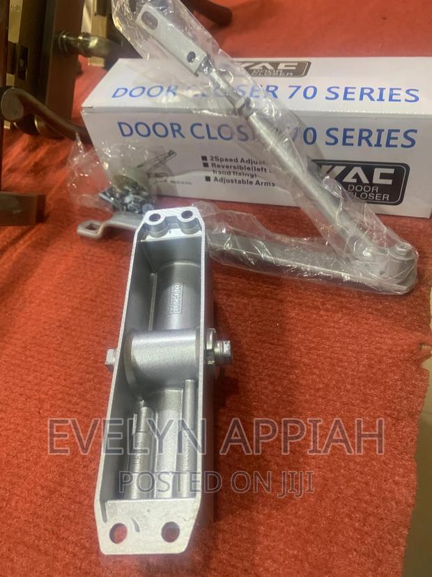 Door Closer Smal Size · Photo 4