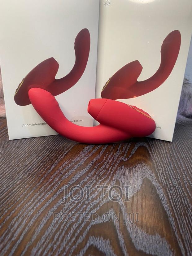 Sucking Vibrator · Photo 3