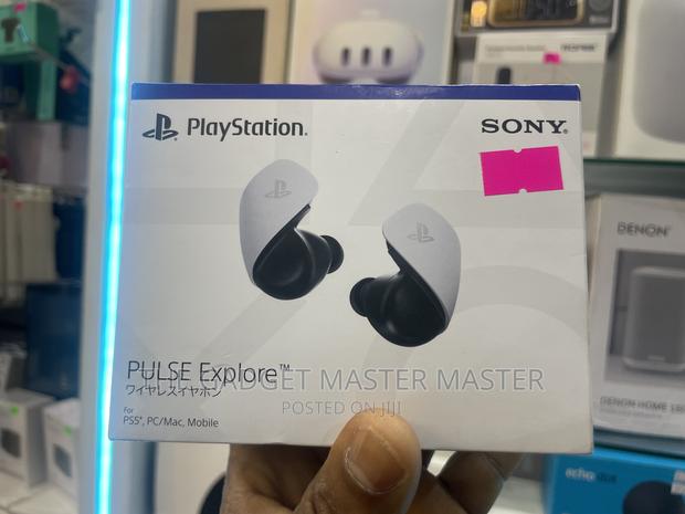 Playstation Pulse Explore Wireless Earbuds · Photo 4
