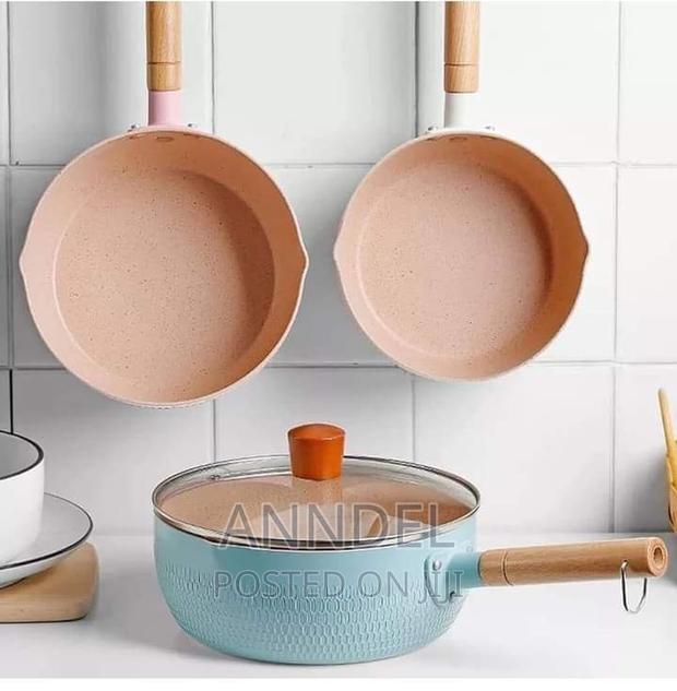 Banku Pan (22cm)
