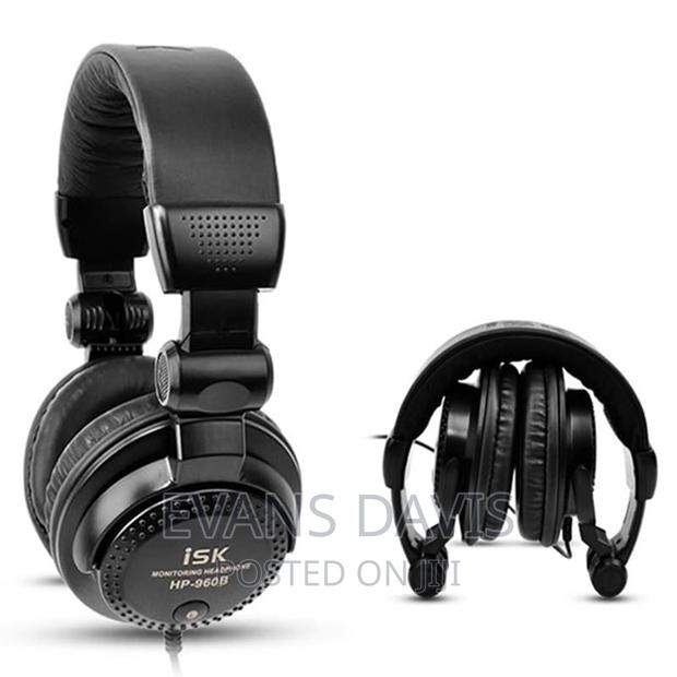 Studio Headphone or in Ear Monitor · Photo 4