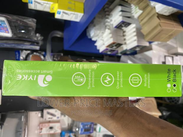 Titan 20,000mh Power Bank · Photo 4