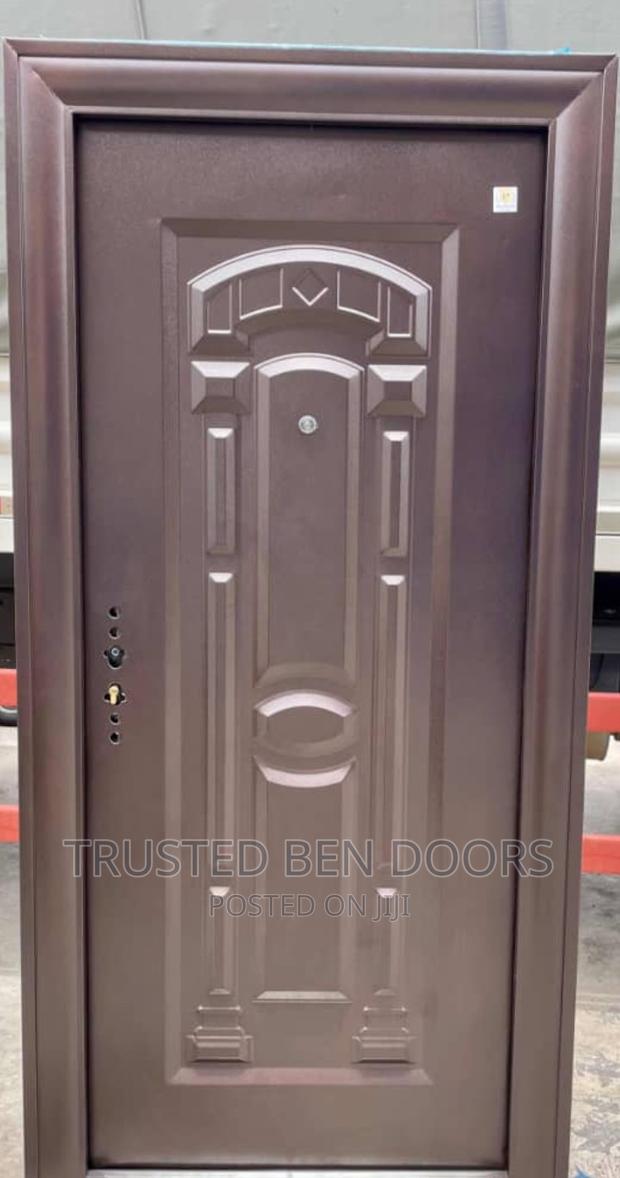 Paladin Turkish Security Door With All Accessories · Photo 2