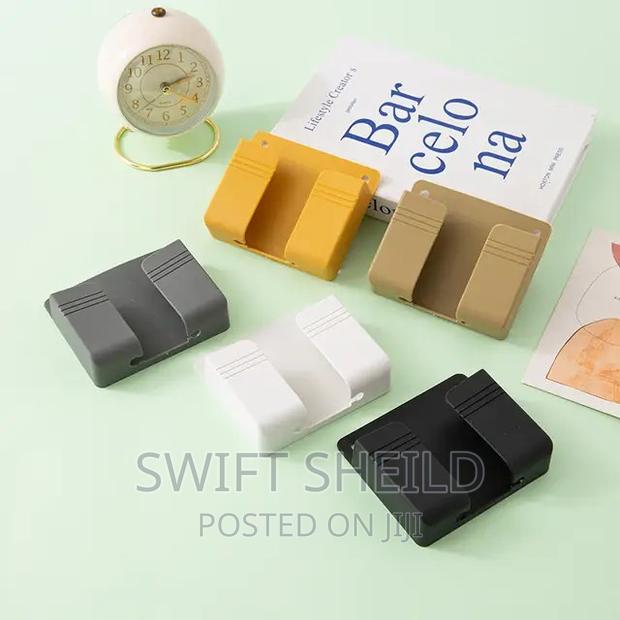 Wall Mount for Phones and Remote Control · Photo 4