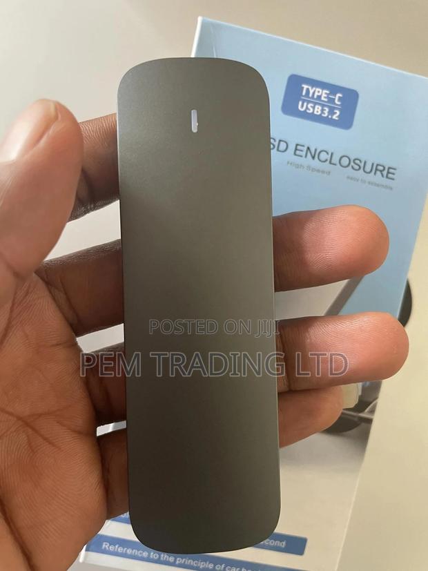 512gb SSD External Drive photo 2