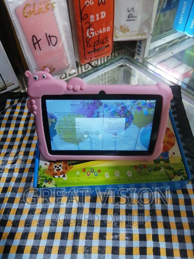 New Tablet 16 GB Blue · Photo 4